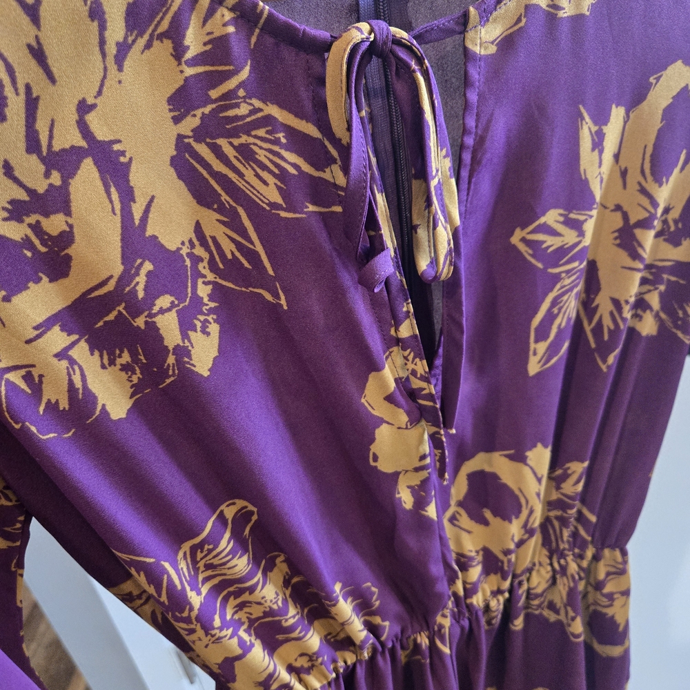 Everly Purple Floral Long Sleeve Tie Front Romper Women’s Size S Regular - Picture 6 of 7
